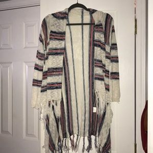 NWOT ⚡️Cardigan ⚡️